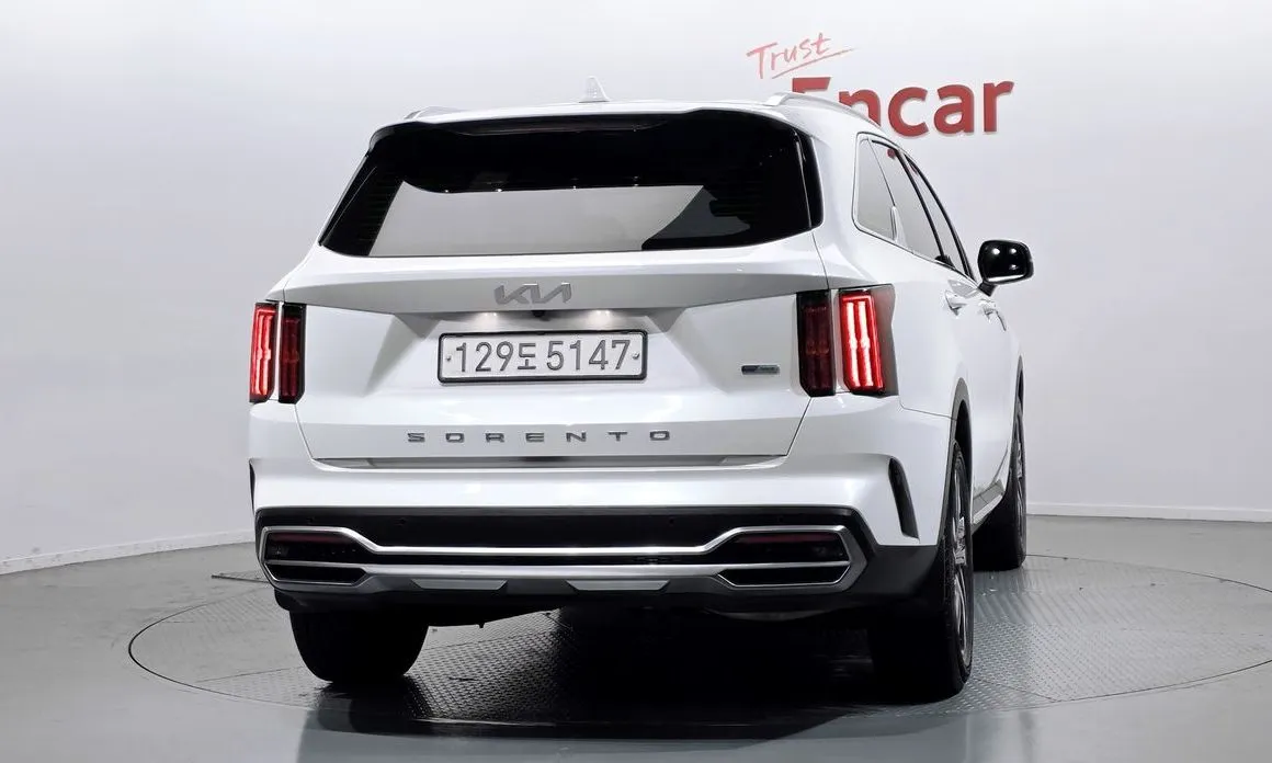 Kia Sorento — фото 6