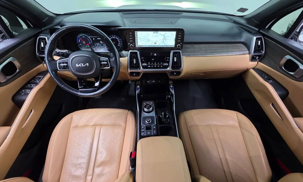 Kia Sorento — фото 9