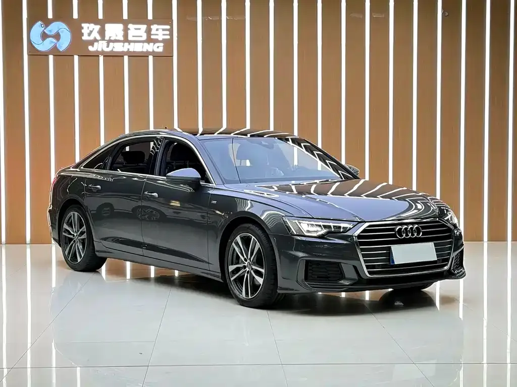 Audi A6L — фото 5