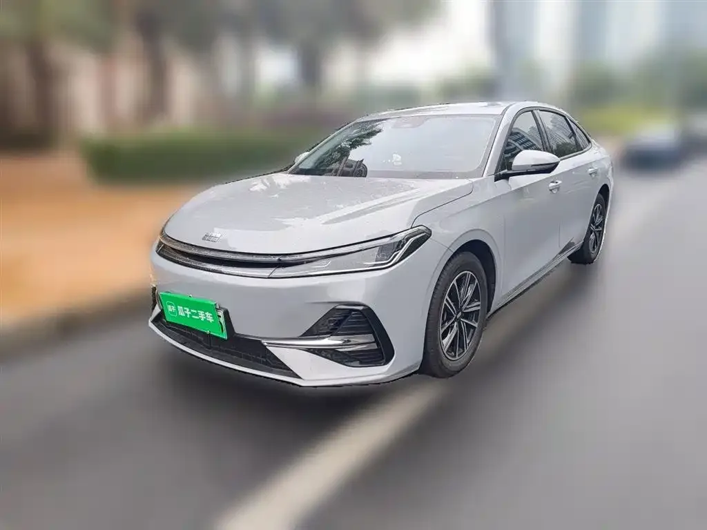 Geely 银河A7 EM — фото 2