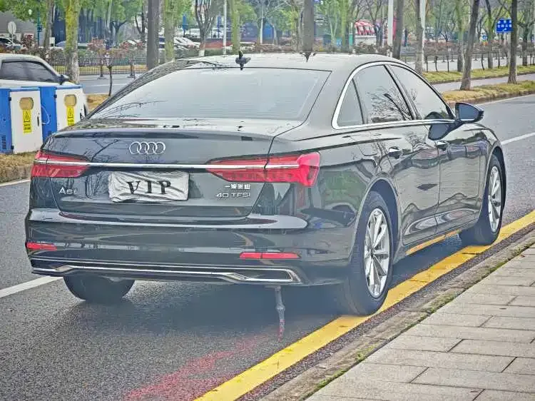 Audi A6L — фото 7