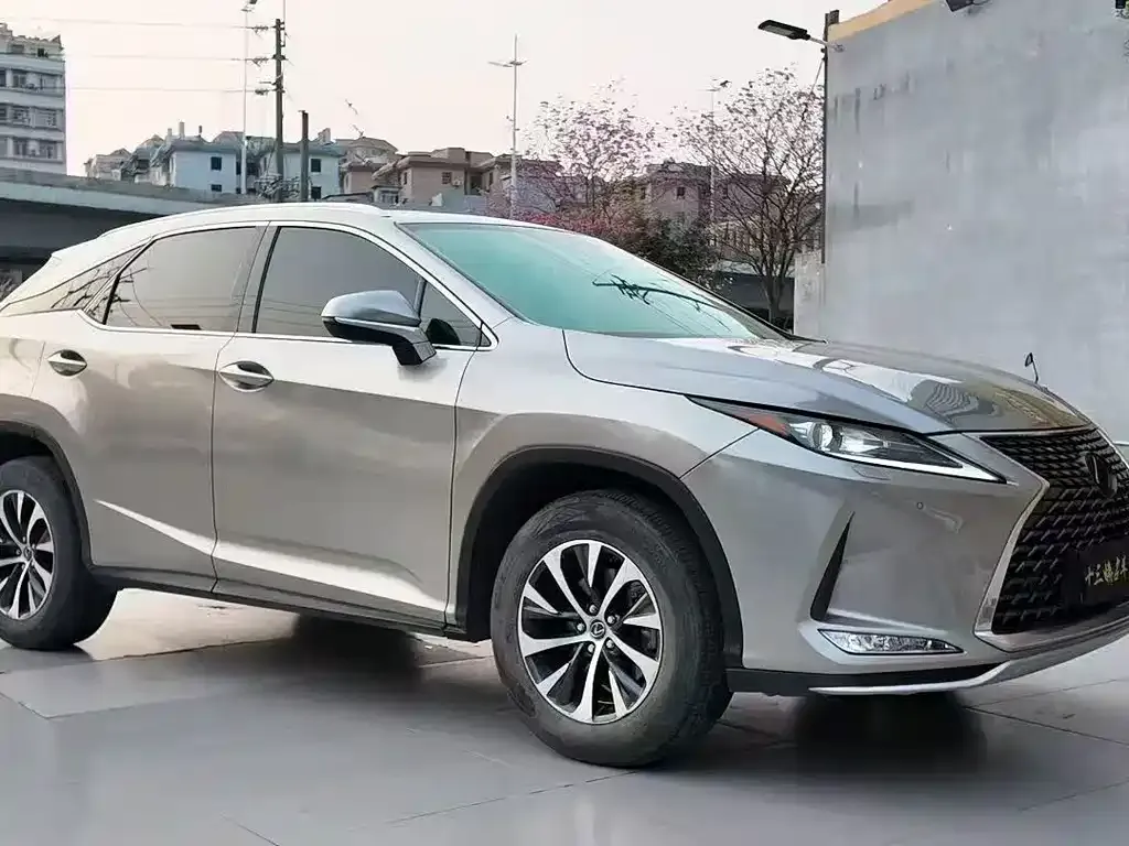 Lexus RX — фото 4
