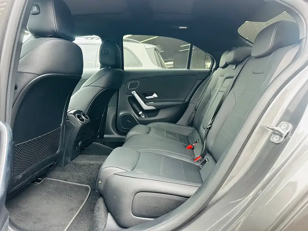 Mercedes-Benz A-Class AMG — фото 5
