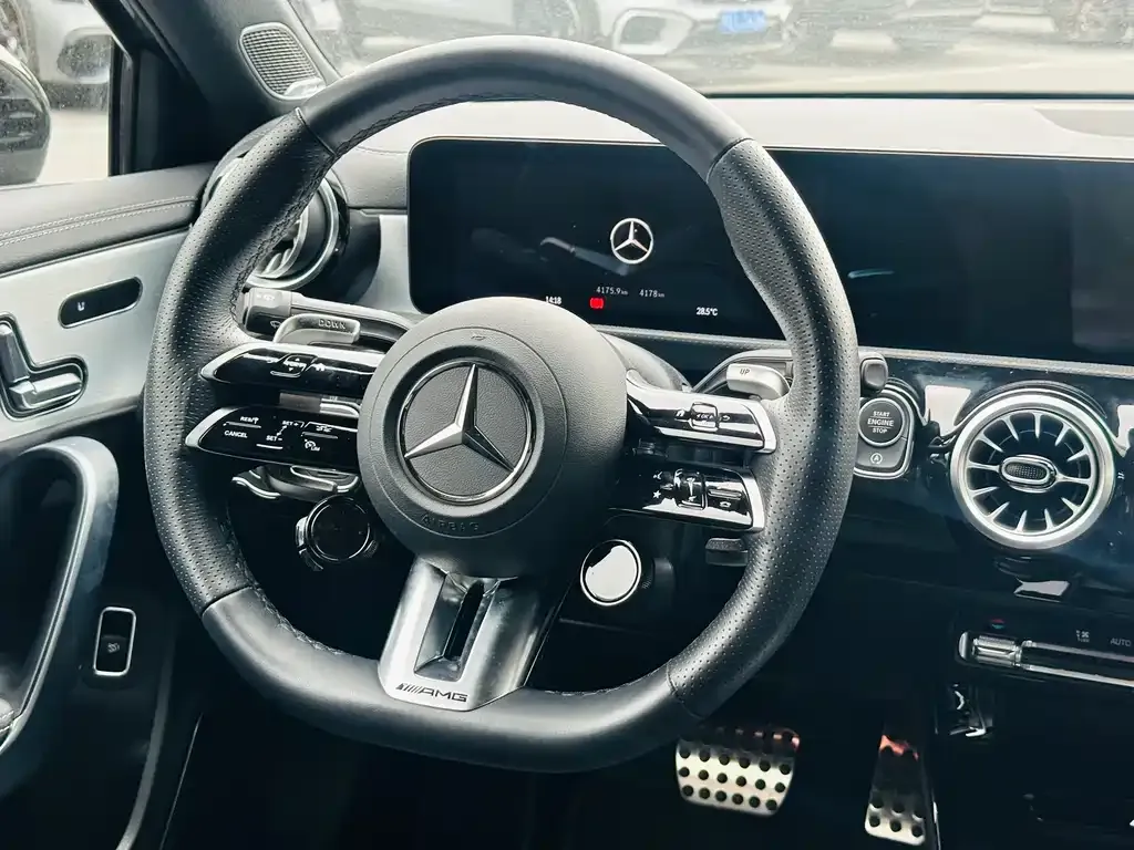 Mercedes-Benz A-Class AMG — фото 7