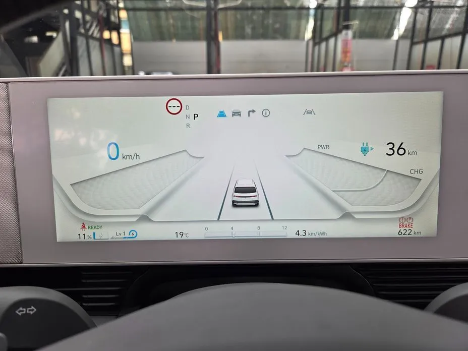 Hyundai Ioniq5 — фото 2