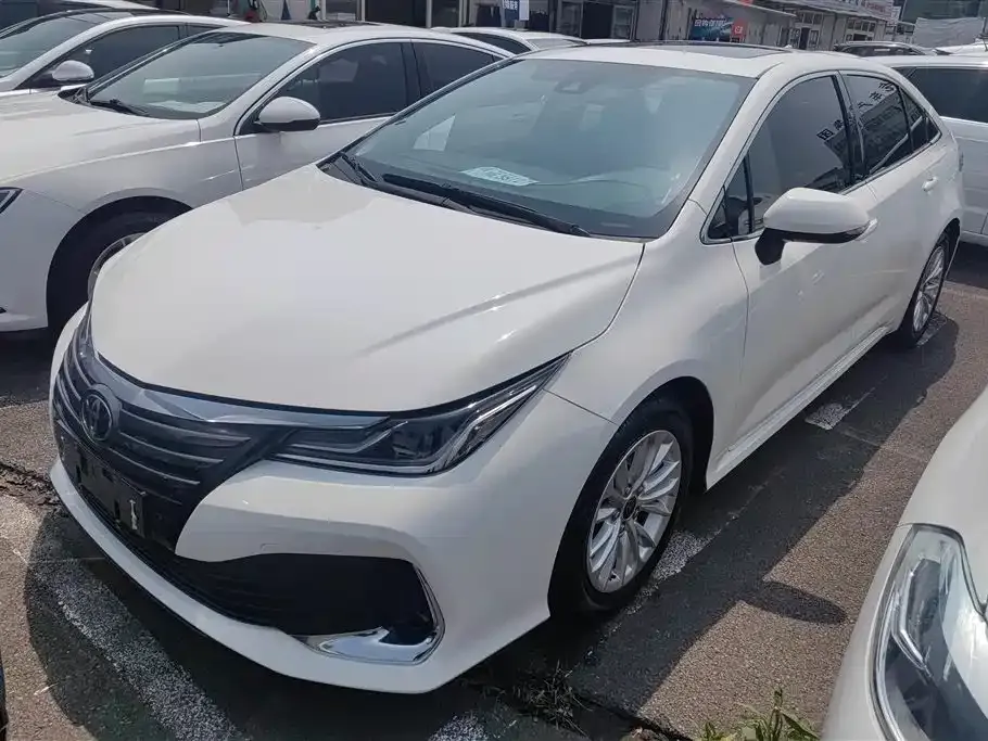 Toyota Allion — фото 1