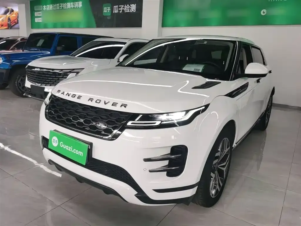 Land Rover Evoque — фото 1