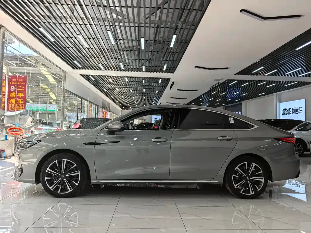Chery Arrizo 8 PRO — фото 7