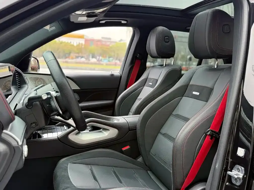 Mercedes-Benz GLE AMG — фото 7