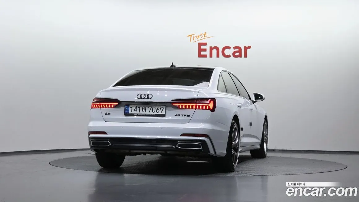 Audi A6 — фото 8