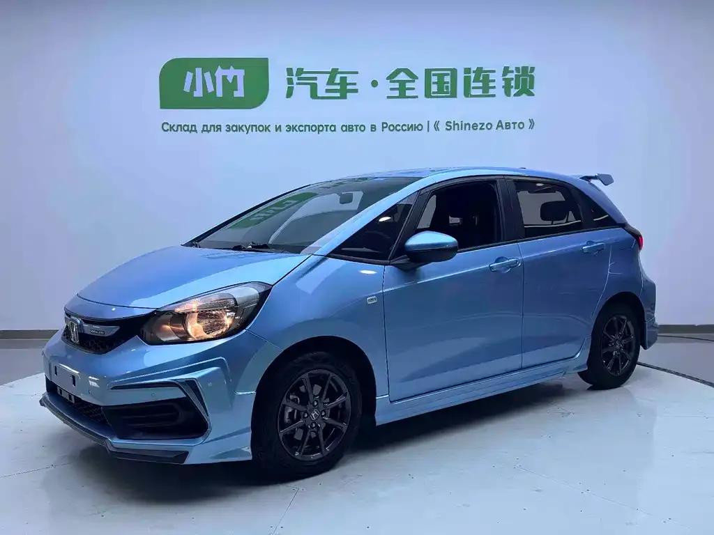 Honda Fit — фото 1