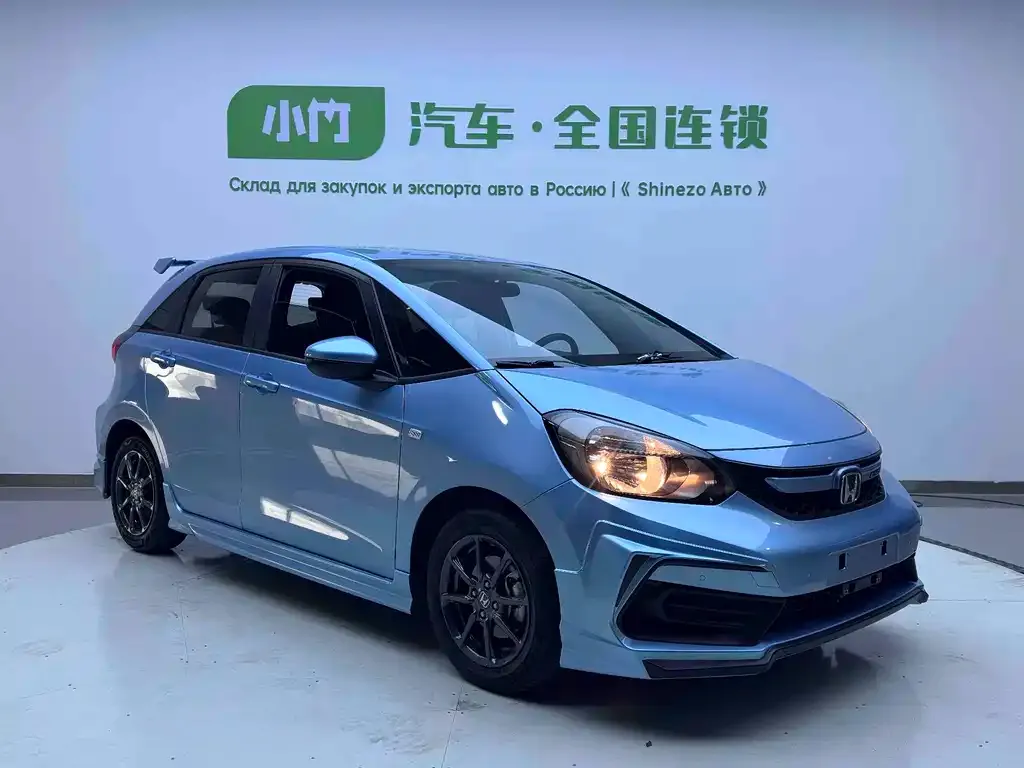 Honda Fit — фото 4