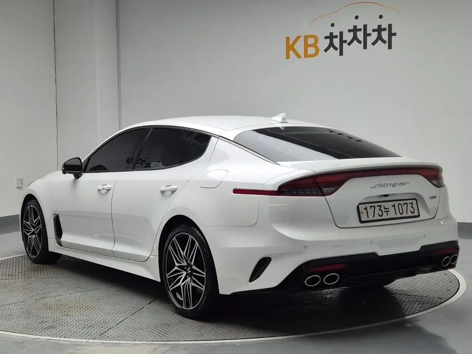 Kia Stinger — фото 3