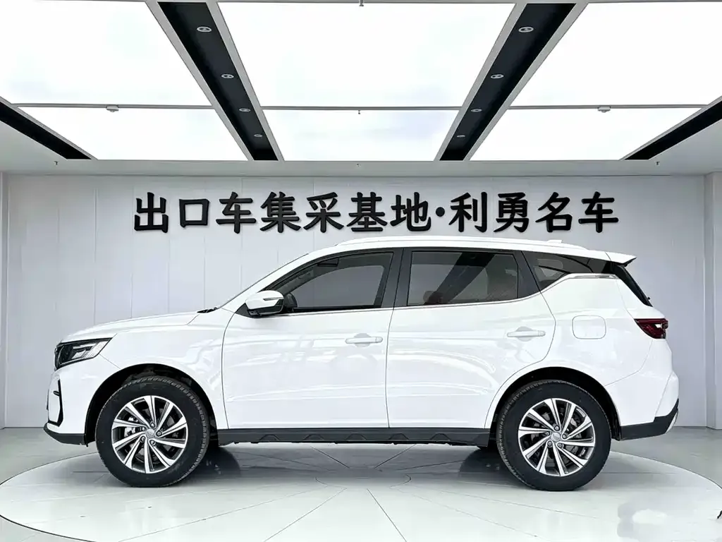 Geely Vision X6 — фото 4