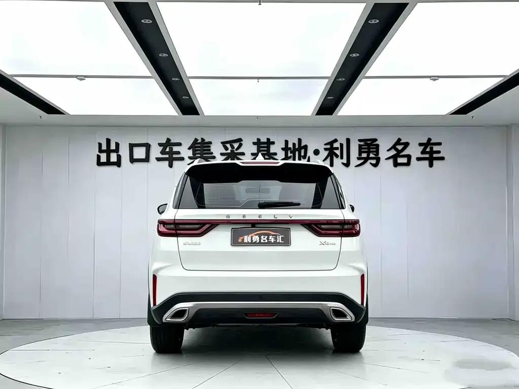 Geely Vision X6 — фото 3