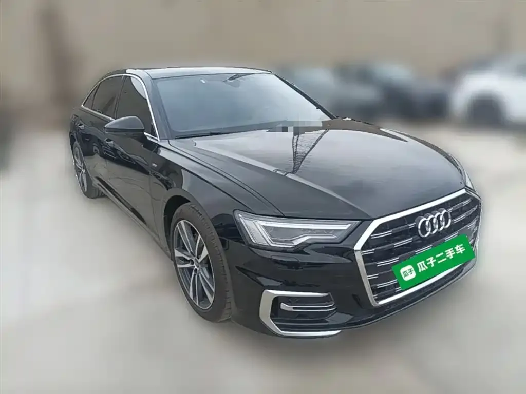 Audi A6L — фото 8