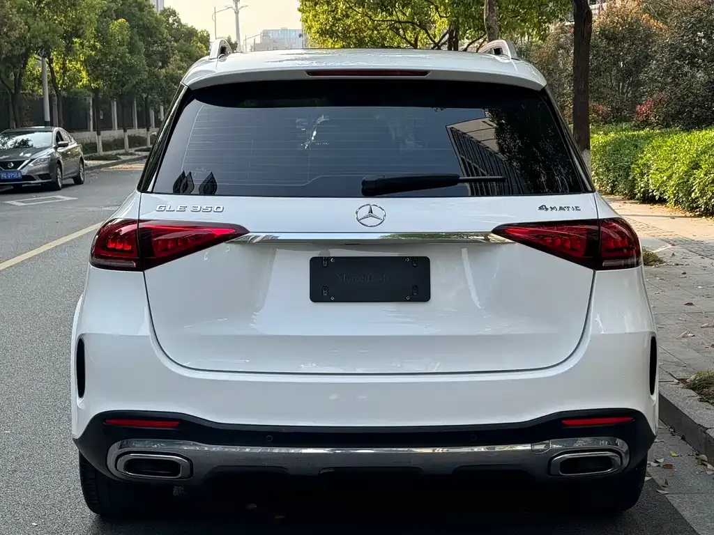 Mercedes-Benz GLE — фото 8