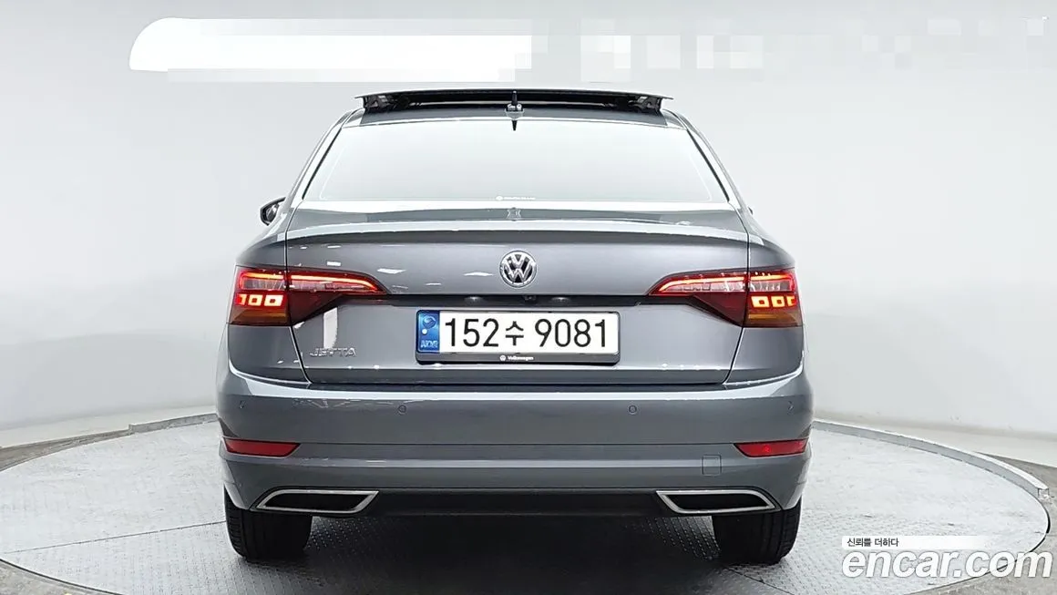 Volkswagen Jetta — фото 4