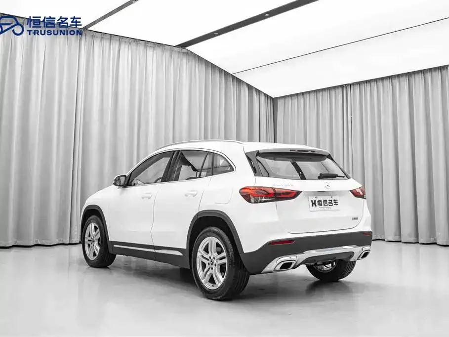 Mercedes-Benz GLA — фото 5