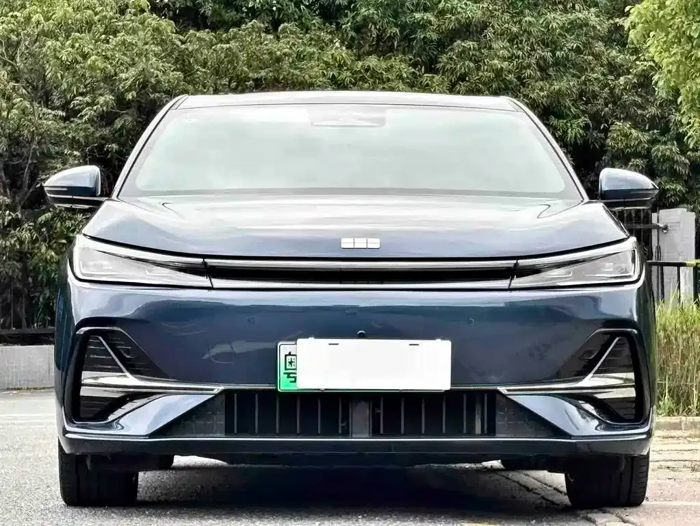Geely Galaxy A7 — фото 3