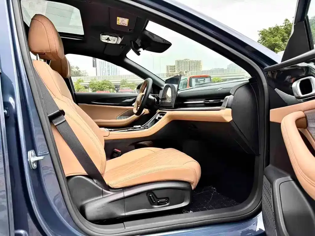 Geely Galaxy A7 — фото 2