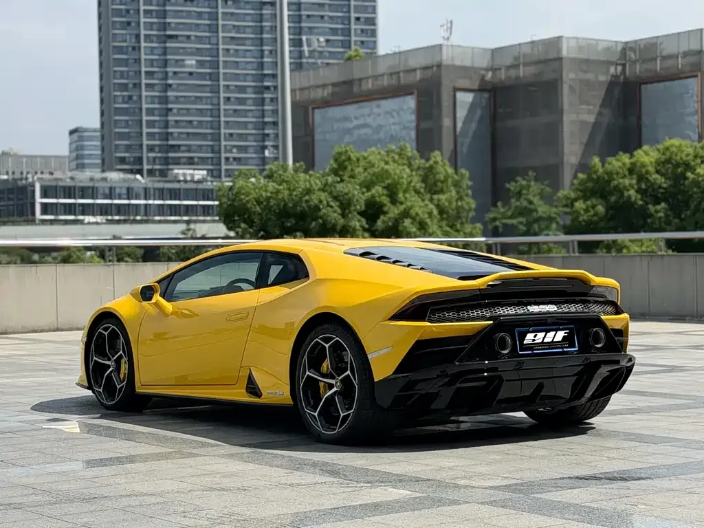 Lamborghini Huracan — фото 3