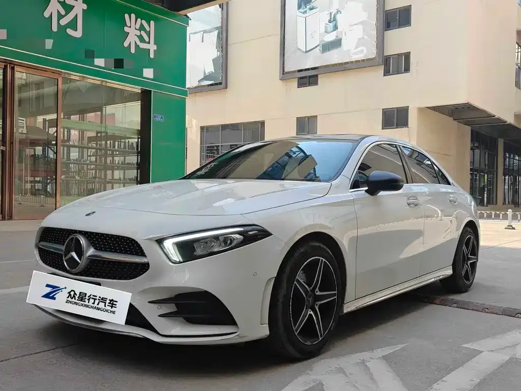Mercedes-Benz A-Class — фото 1