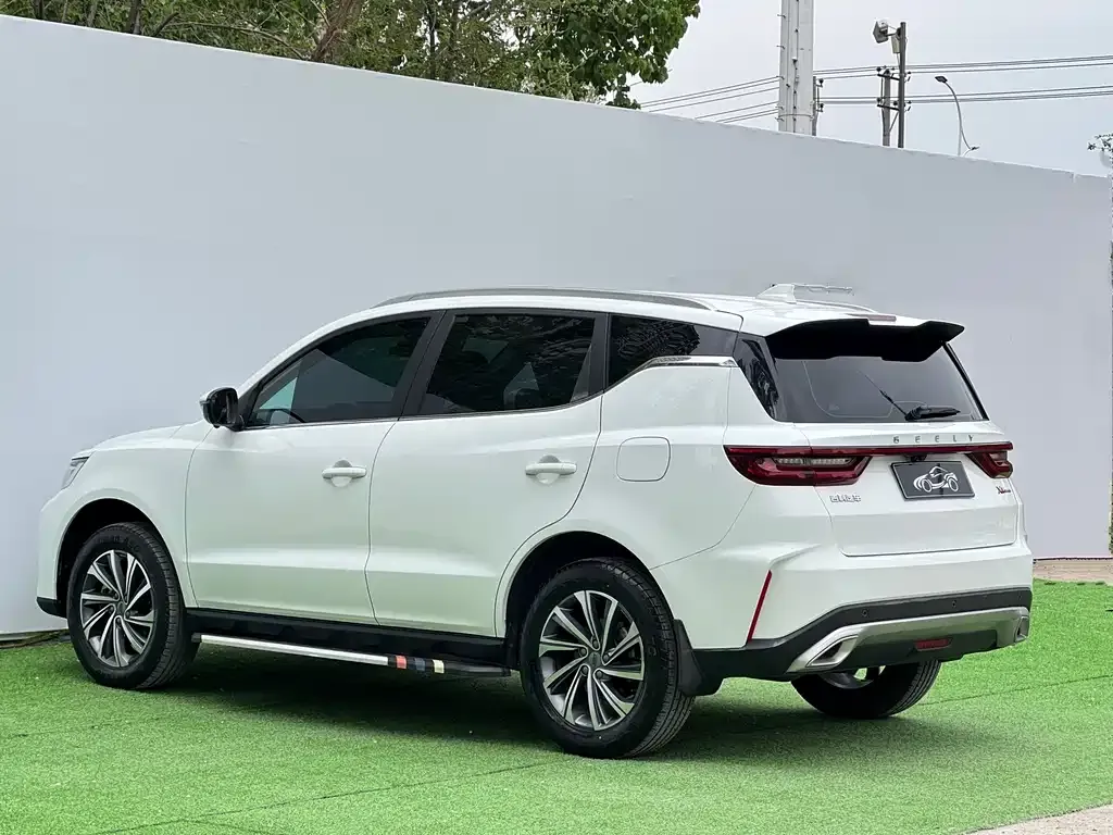Geely Vision X6 — фото 4