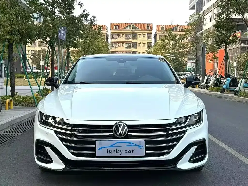 Volkswagen CC — фото 7