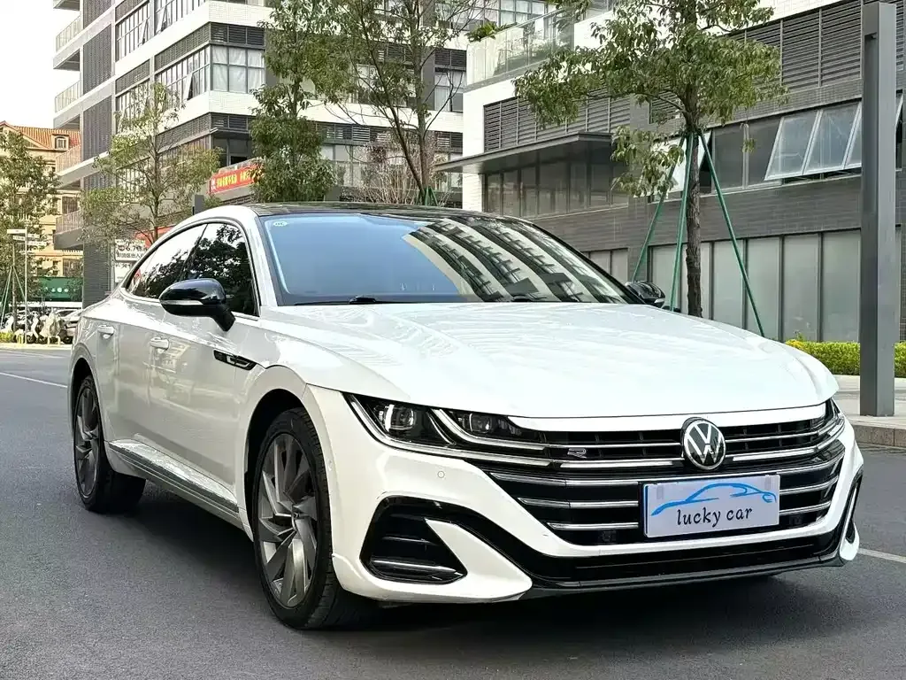Volkswagen CC — фото 10