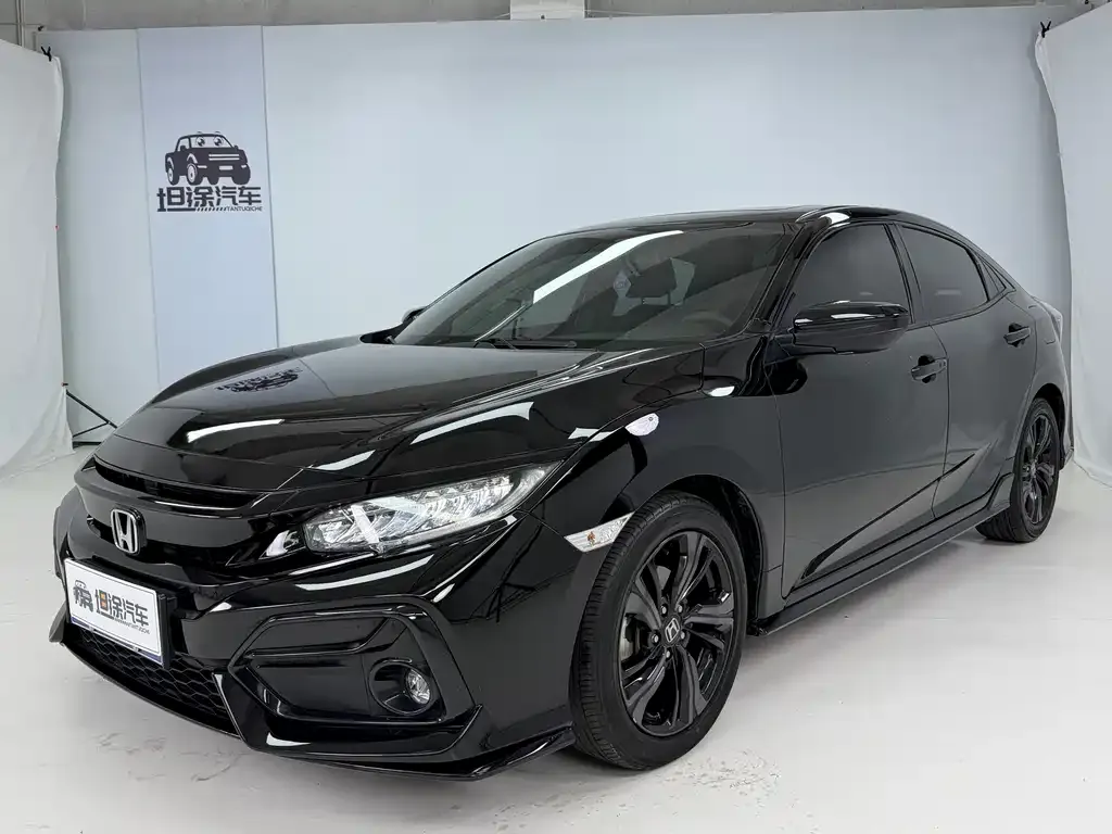 Honda Civic — фото 1