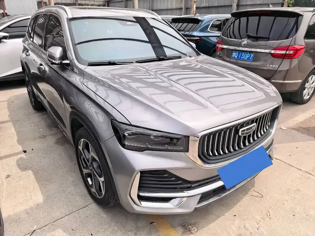 Geely Xingyue L — фото 8