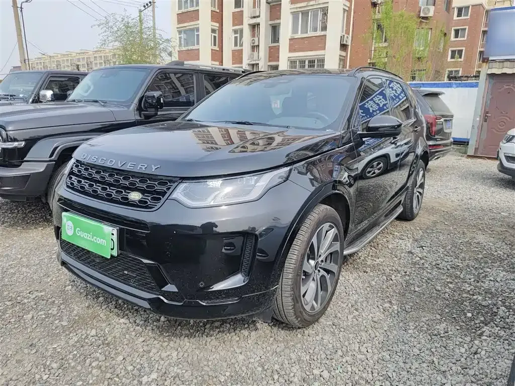 Land Rover Discovery Sport Hybrid — фото 1