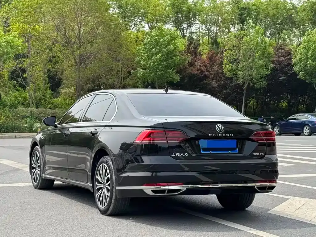 Volkswagen Phideon — фото 4