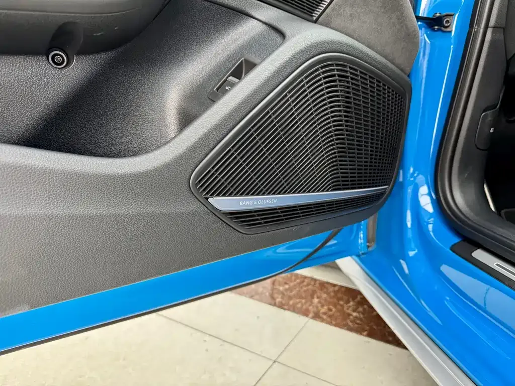 Audi S4 — фото 7