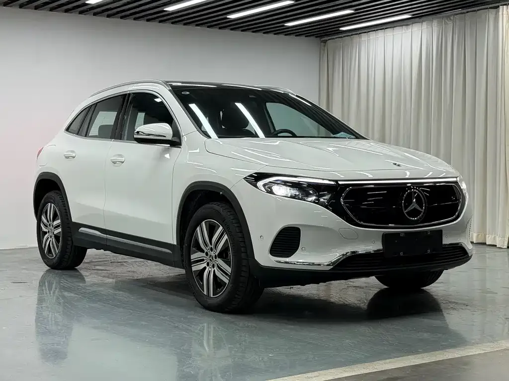 Mercedes-Benz EQA — фото 8