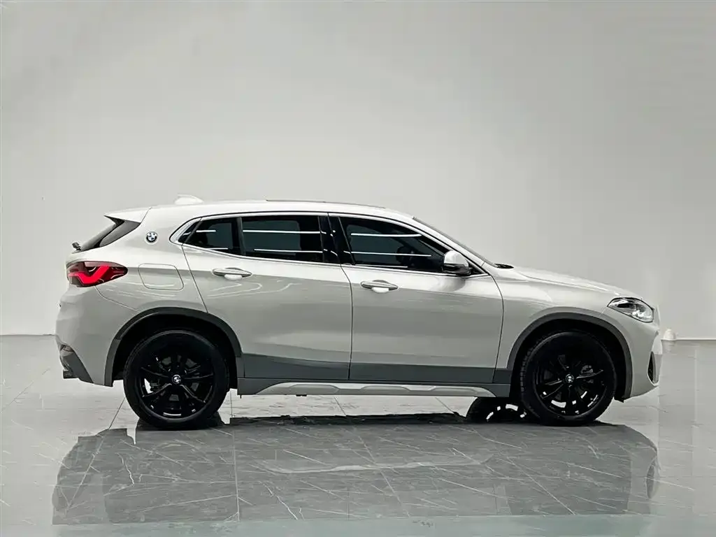 BMW X2 — фото 6
