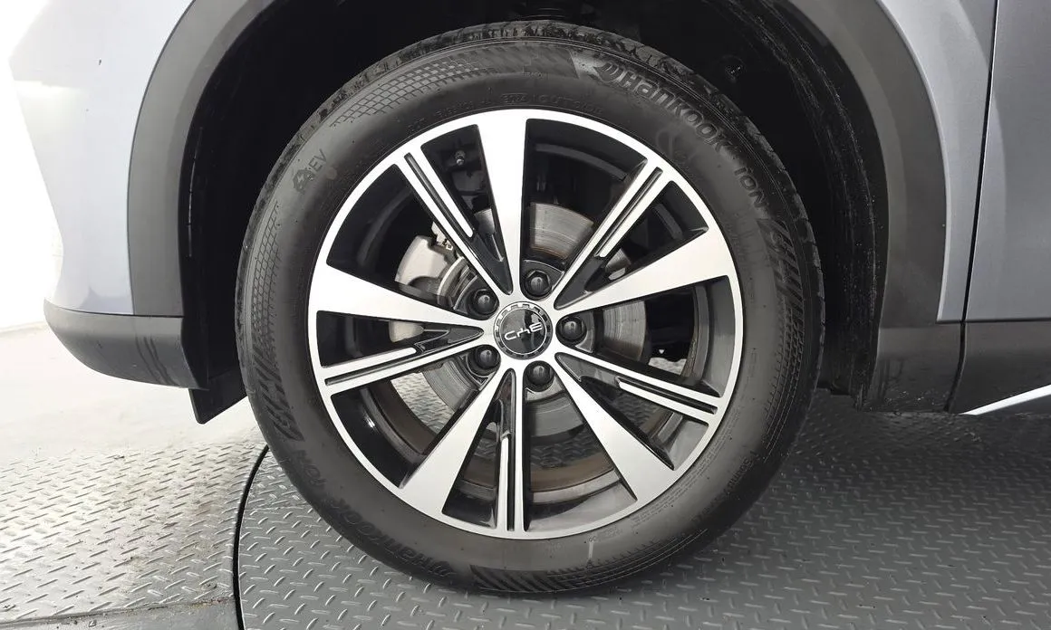 BYD Atto 3 — фото 8