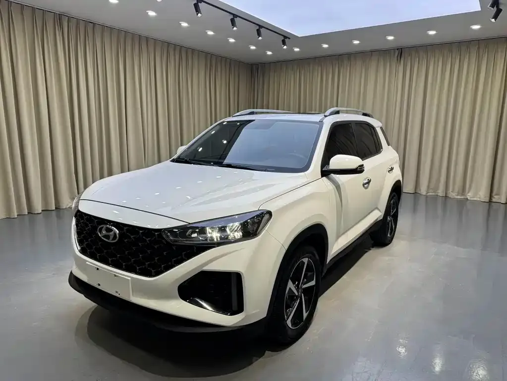 Hyundai ix35 — фото 1