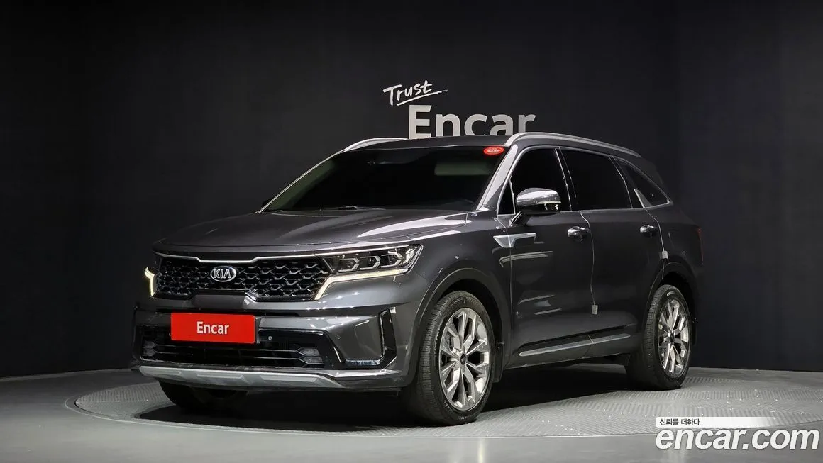 Kia Sorento — фото 1