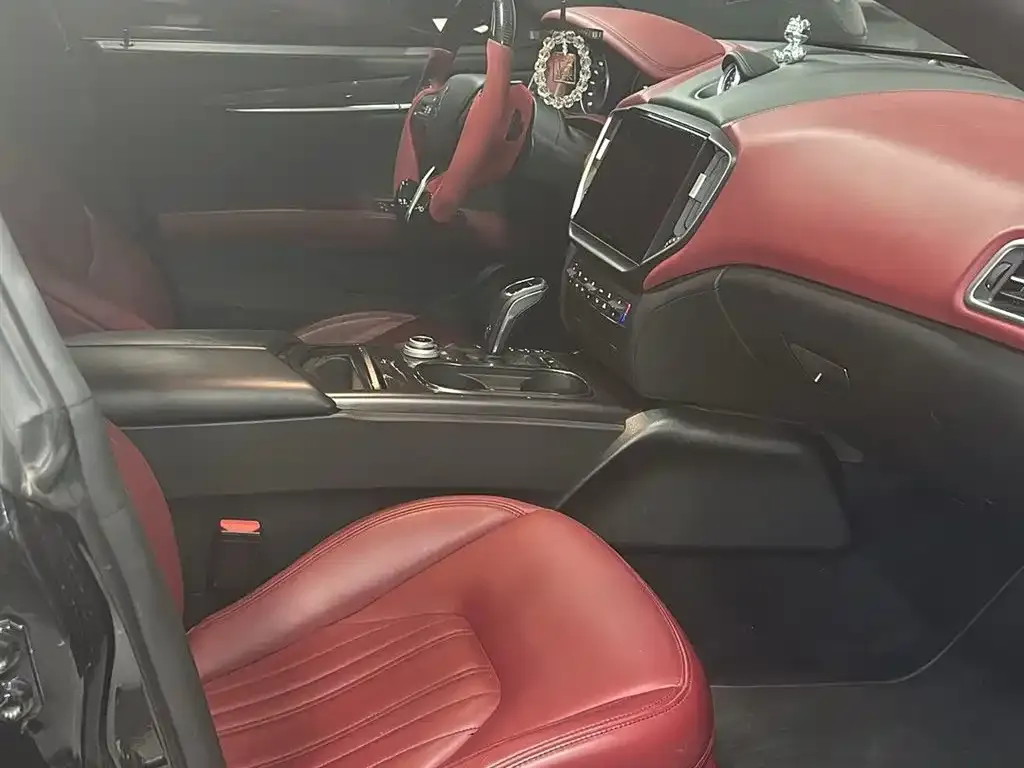 Maserati Ghibli — фото 4