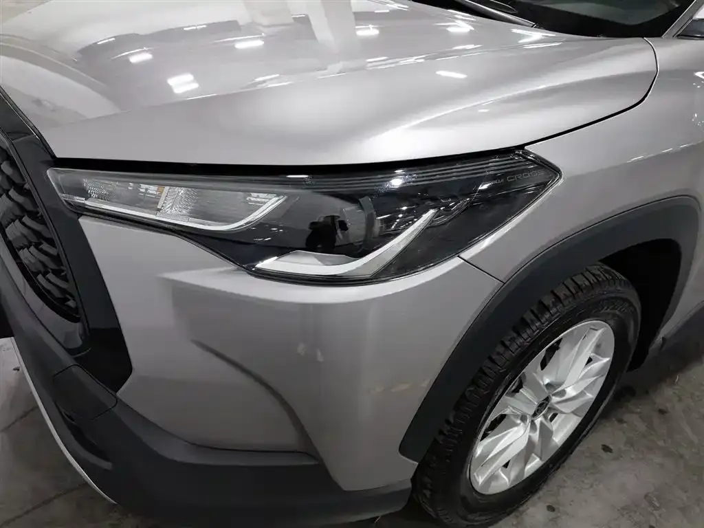Toyota Corolla Cross — фото 4