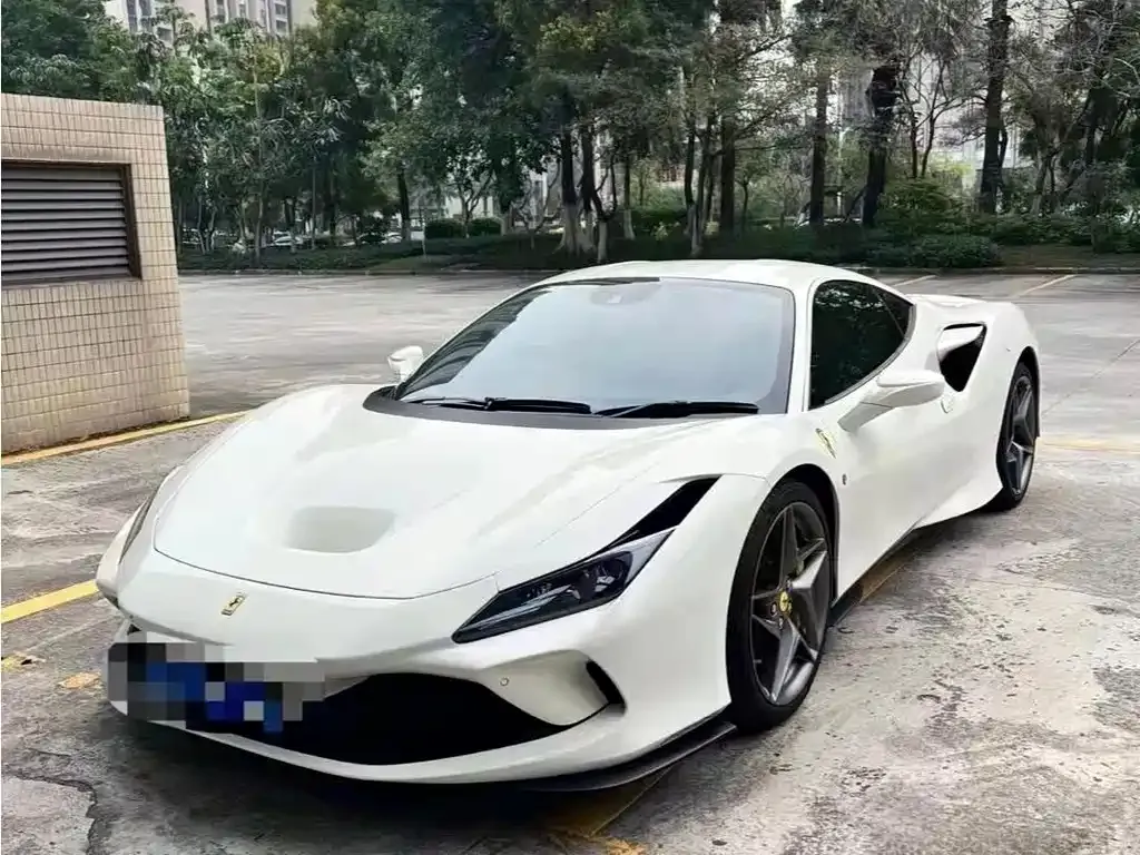 Ferrari F8 — фото 1
