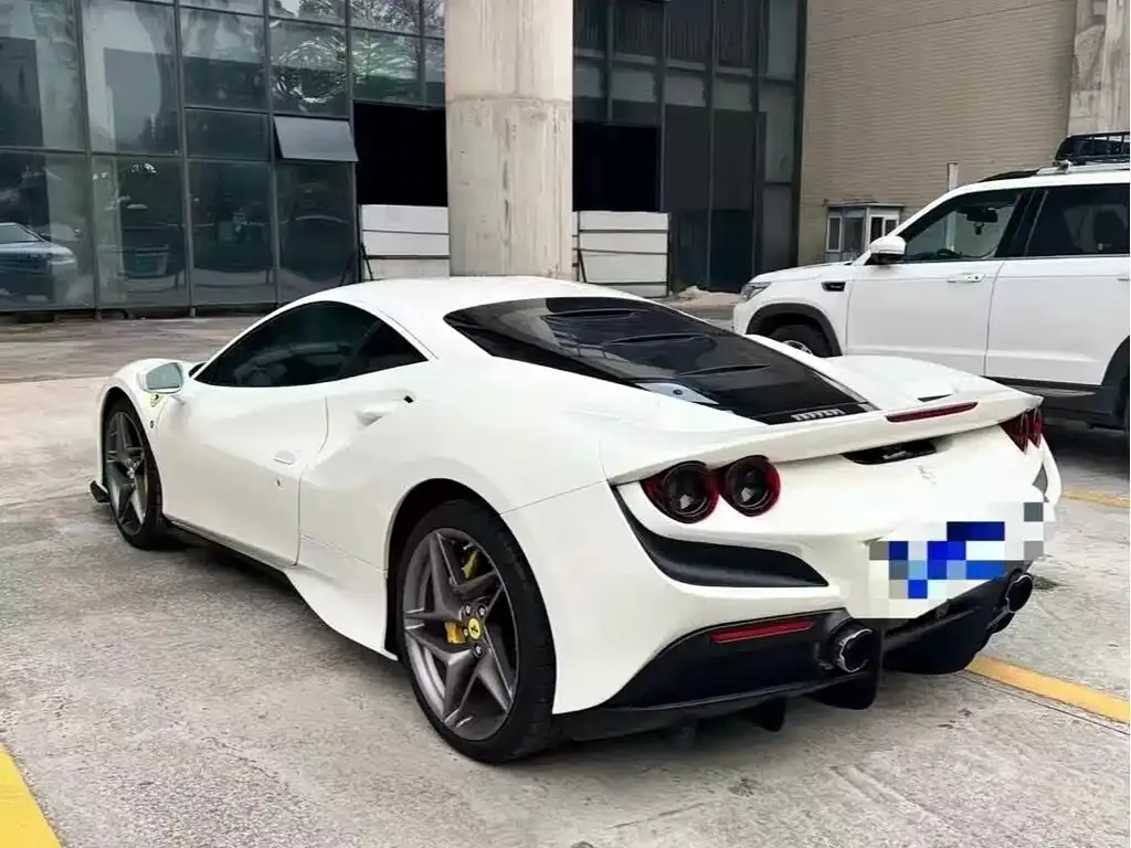 Ferrari F8 — фото 3