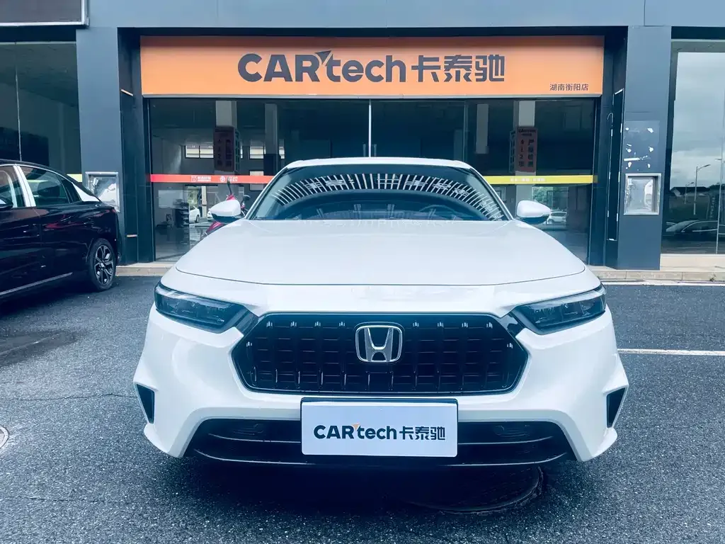 Honda Inspire — фото 1