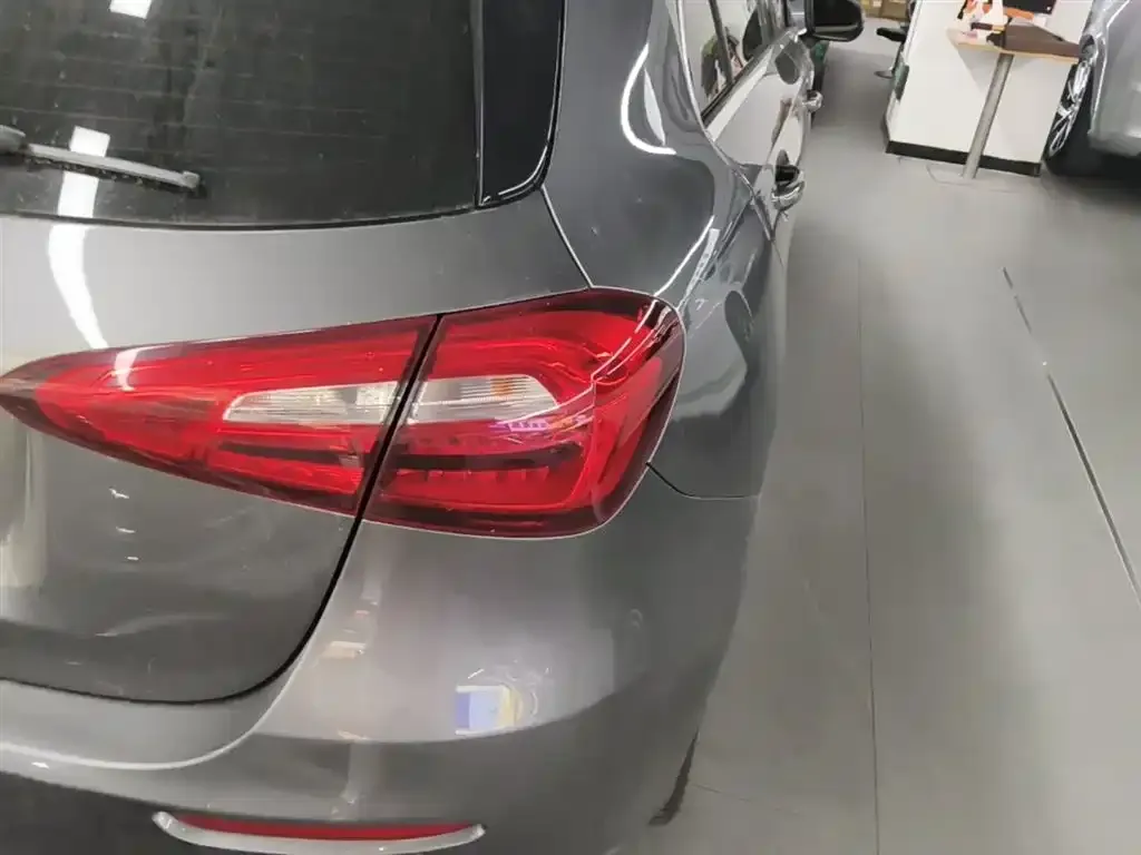 Mercedes-Benz A-Class (Import) — фото 2