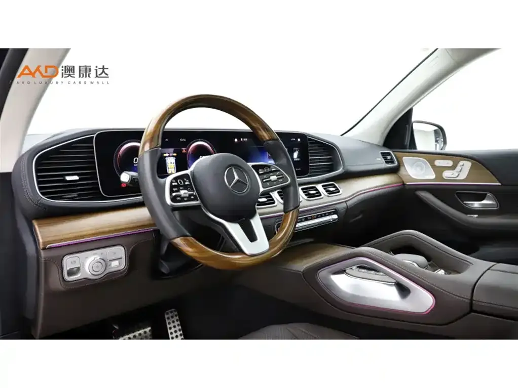 Mercedes-Benz GLS — фото 7