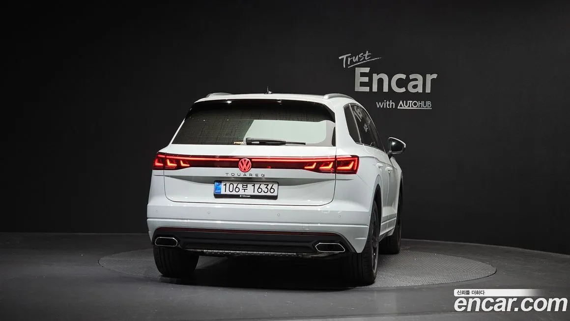 Volkswagen Touareg — фото 5