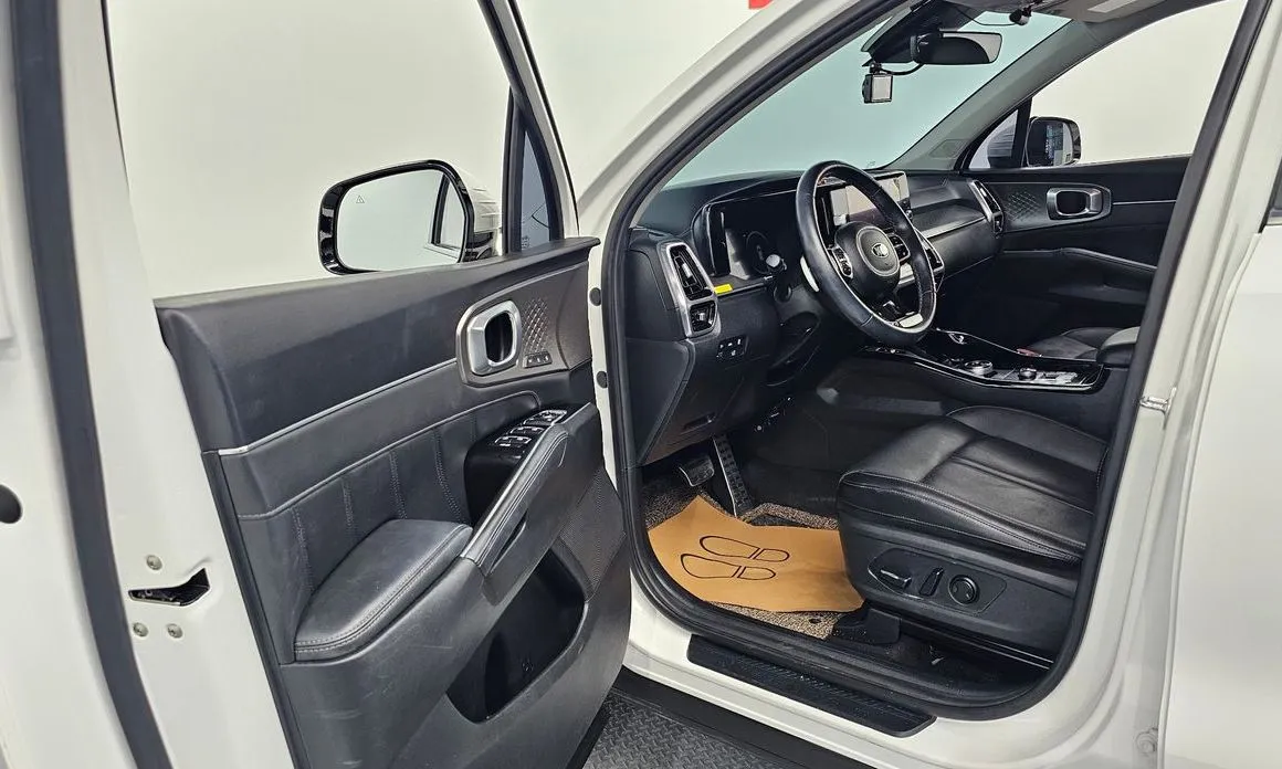 Kia Sorento — фото 4
