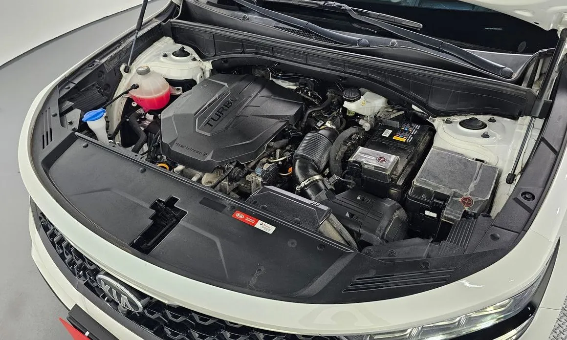 Kia Sorento — фото 8